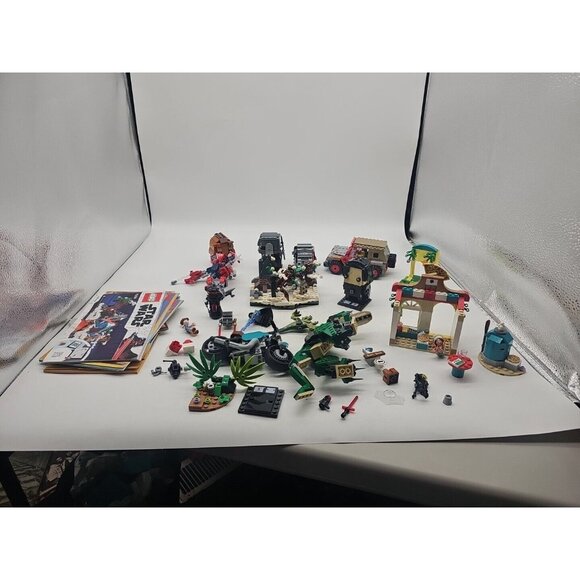 Huge Lego Lot Partial Sets Full Sets Mini Figs Dinosaur Jeep Pizza Booklets